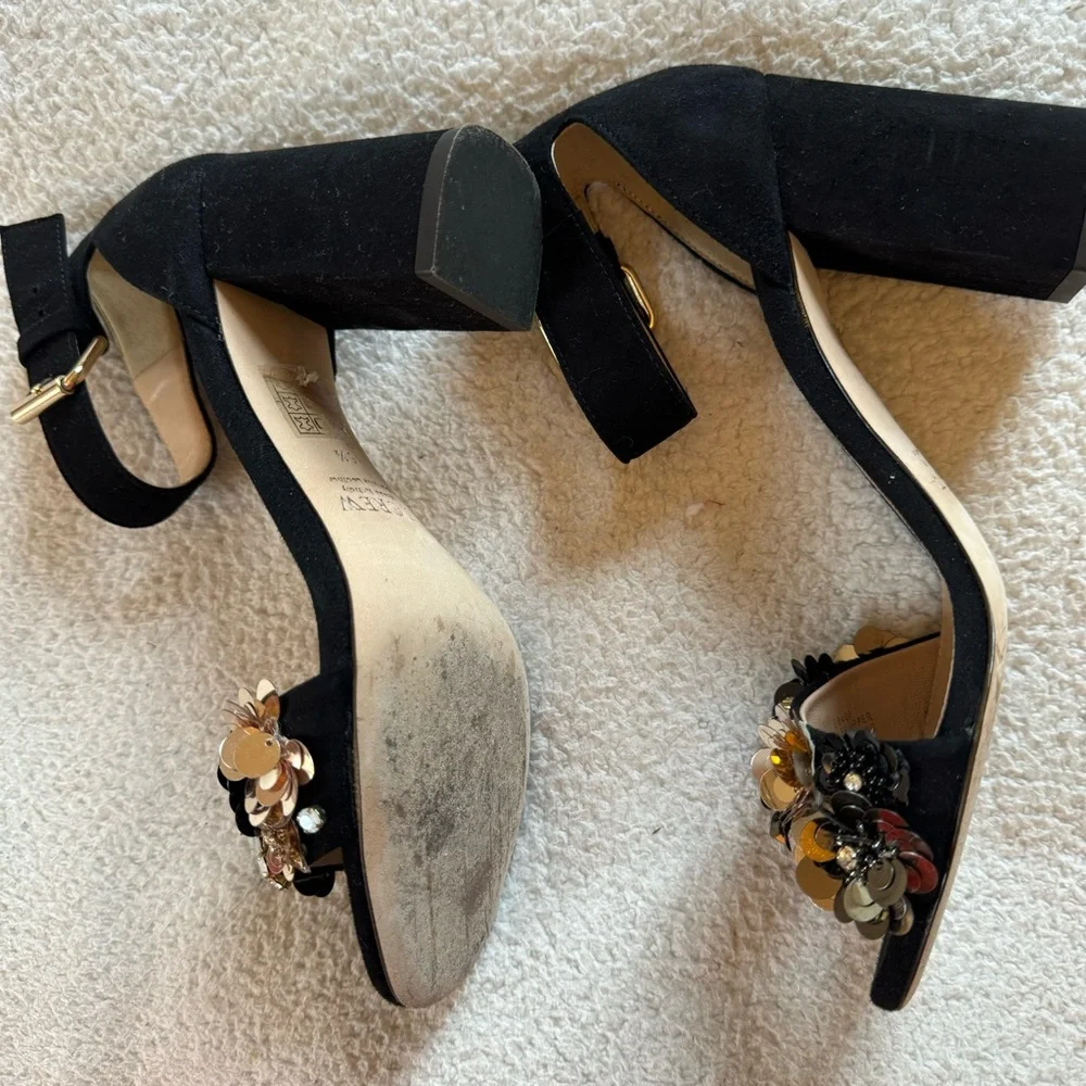 J Crew Collection sandals with sequin flowers, gorgeous! EUC! - Picture 6 of 12